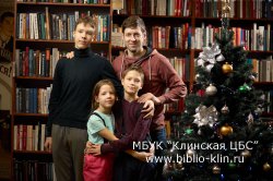 Фотосессия от фотографа Кирилла Никонова «ВОкруг книг, книги ВОкруг»