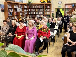 «Поёт душа, танцует осень» — литературно-музыкальная композиция «Поёт душа, танцует осень» — литературно-музыкальная композиция