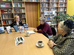 Дискуссионный читательский клуб «Библиокомпас»  Дискуссионный читательский клуб «Библиокомпас»