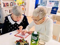 ����� � ����