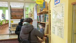 ����������