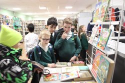 ����������