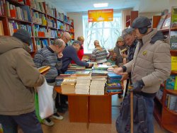 ����������