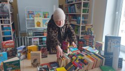 ����������