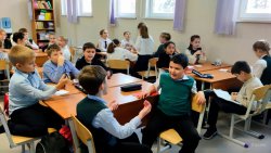 ������ ��������� � ������������� ����