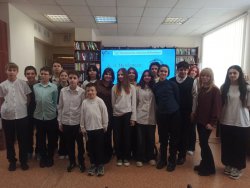 �. �. ���������: ����� � �������