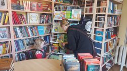 ����������