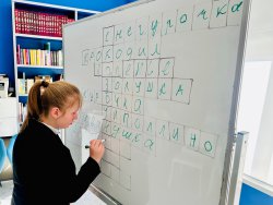 ��������-���