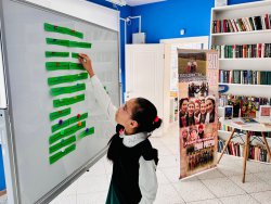 ��������-���