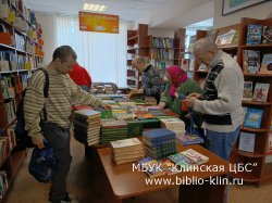 ����������