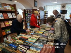 ����������