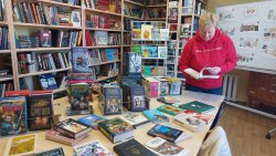 ����������